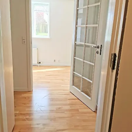 Appartement 300 Meter Walk To Lego - 70M2 Apartment With Terrance - C *