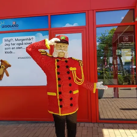300 Meter Walk To Lego - 70M2 Apartment With Terrance - C Appartement Billund