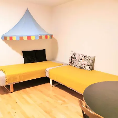 300 Meter Walk To Lego - 70M2 Apartment With Terrance - C Appartement Billund